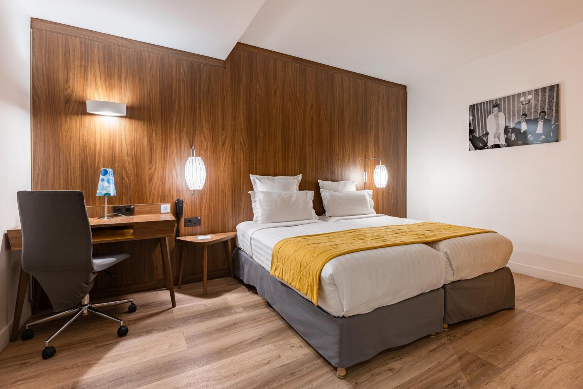 Western 61 Nation Hotel 4*