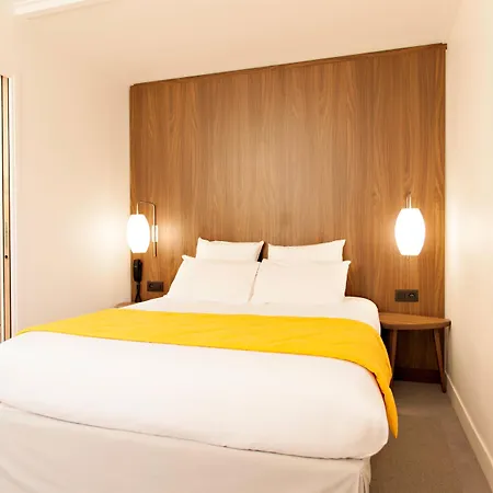 Western 61 Nation Hotel 4*