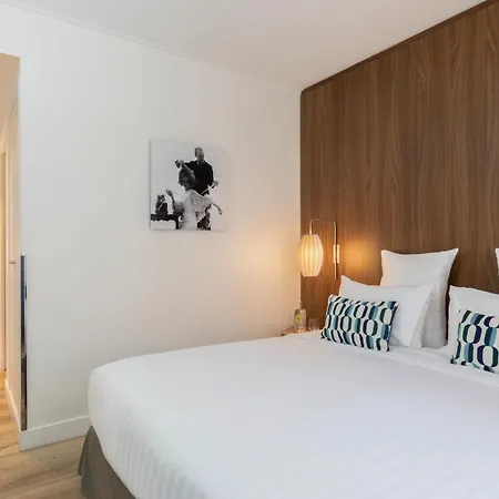 Western 61 Nation Hotel Parigi